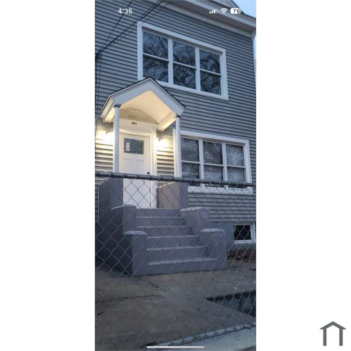 4625 Furman Ave